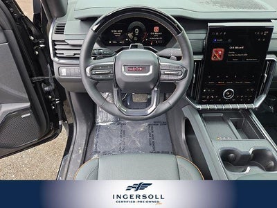 2025 GMC Acadia AT4