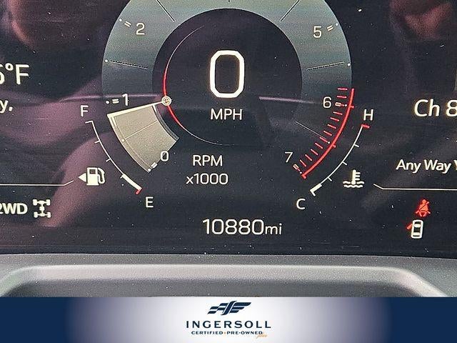 2025 GMC Acadia AT4