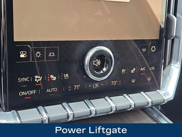 2025 GMC Acadia Denali