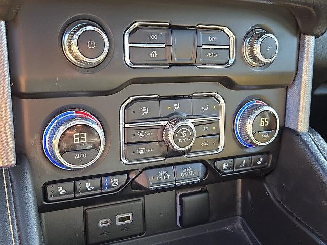 2022 GMC Yukon XL SLT