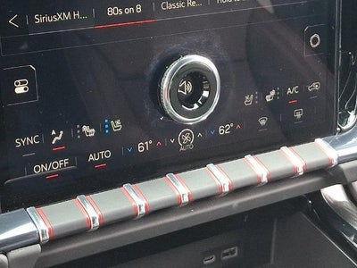 2025 GMC Yukon XL AT4