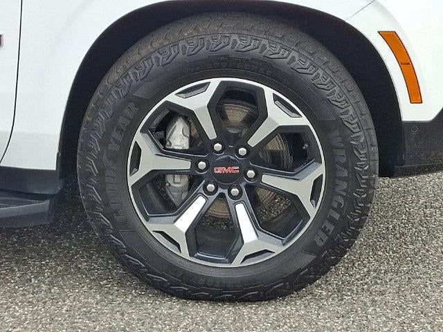 2025 GMC Yukon XL AT4