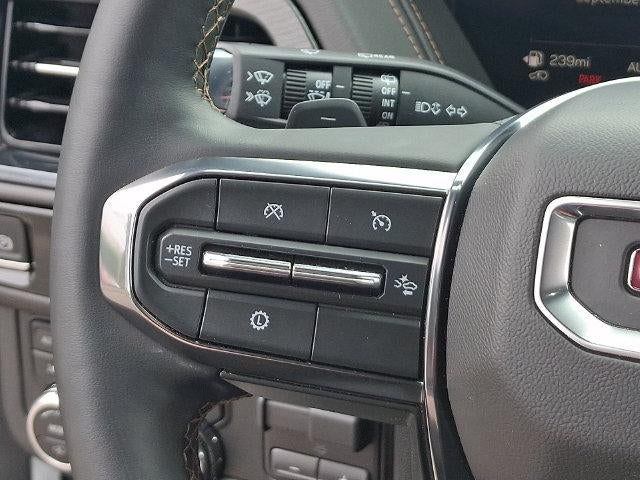 2025 GMC Yukon XL AT4