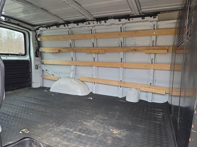 2021 GMC Savana Cargo 2500 Base