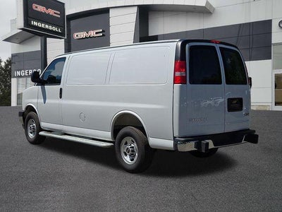2025 GMC Savana Cargo Base
