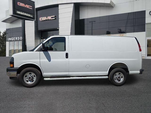 2025 GMC Savana Cargo Base
