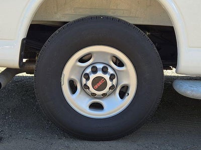 2025 GMC Savana Cargo Base