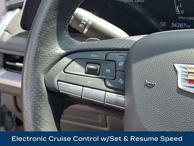 2024 Cadillac XT4 Sport