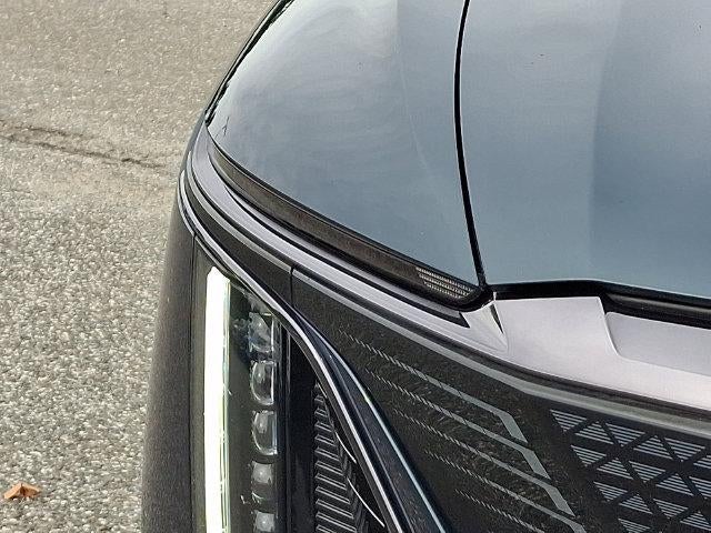 2024 Cadillac LYRIQ Sport 1