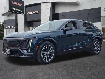 2024 Cadillac LYRIQ Sport 1