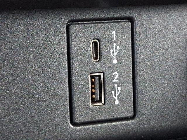 2025 Nissan LEAF S
