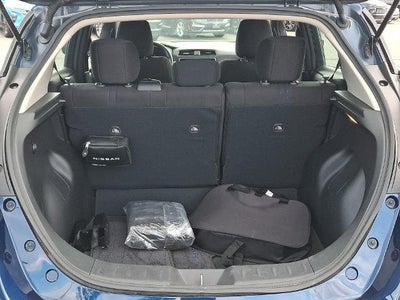 2025 Nissan LEAF S