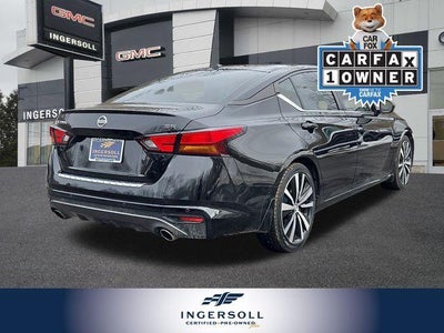 2022 Nissan Altima 2.5 SR