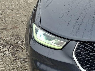 2021 Chrysler Pacifica Touring