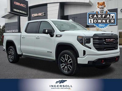 2025 GMC Sierra 1500 AT4
