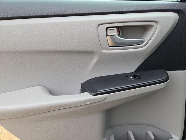 2016 Toyota Camry XLE