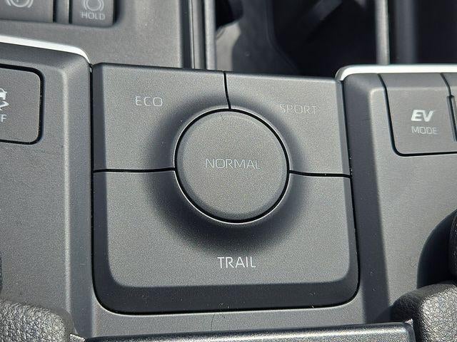 2025 Toyota Grand Highlander Hybrid XLE