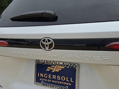 2025 Toyota Grand Highlander Hybrid XLE