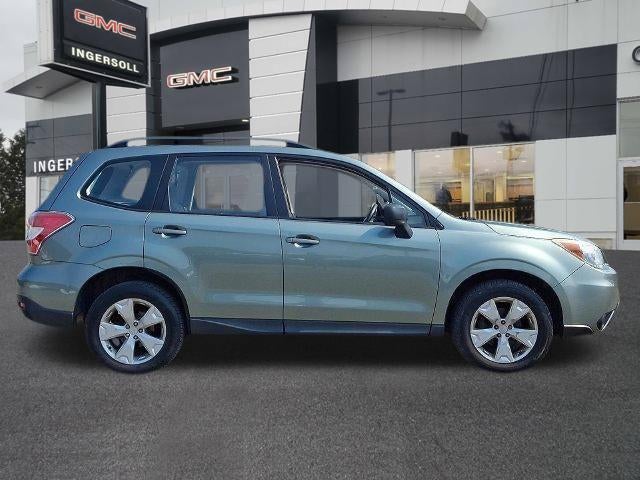 2015 Subaru Forester 2.5i