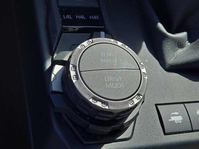2025 Toyota 4Runner Hybrid TRD Off Road