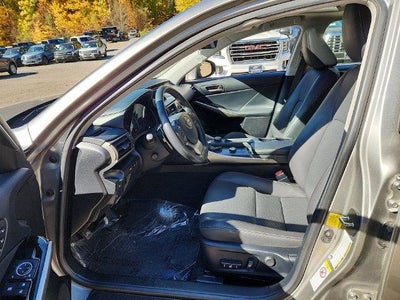 2018 Lexus IS 