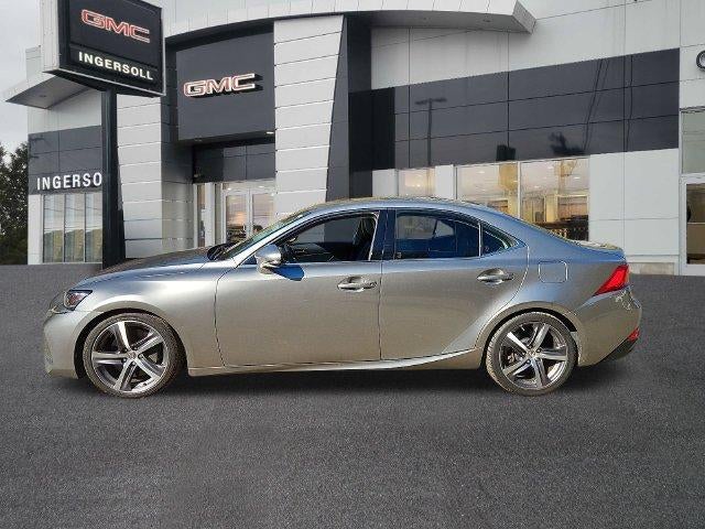 2018 Lexus IS 