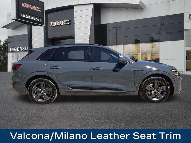 2024 Audi Q8 e-tron Prestige