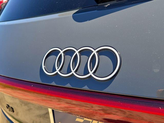 2024 Audi Q8 e-tron Prestige