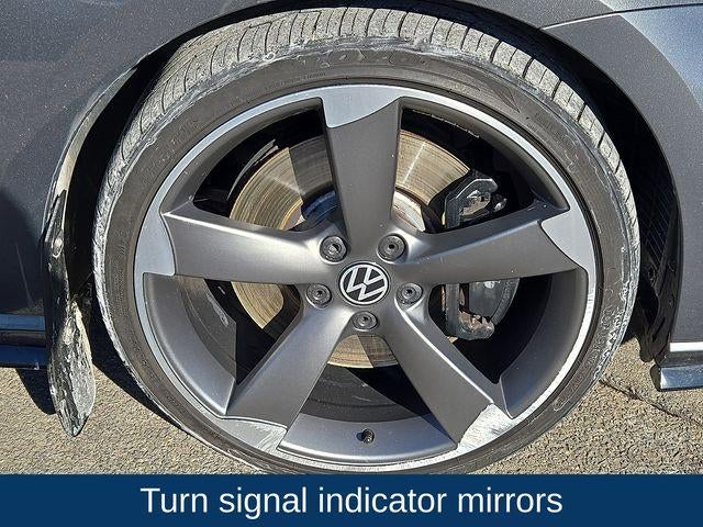 2018 Volkswagen Golf R Base