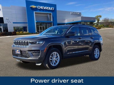 2023 Jeep Grand Cherokee Laredo 4x4