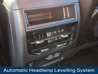 2024 Jeep Grand Cherokee Laredo 4x4