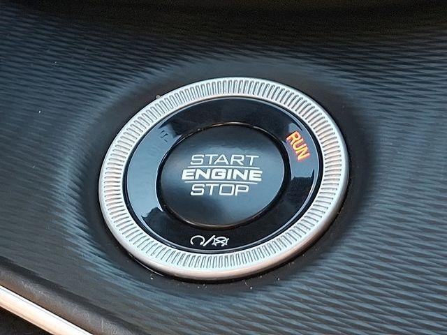 2024 Jeep Grand Cherokee Laredo 4x4