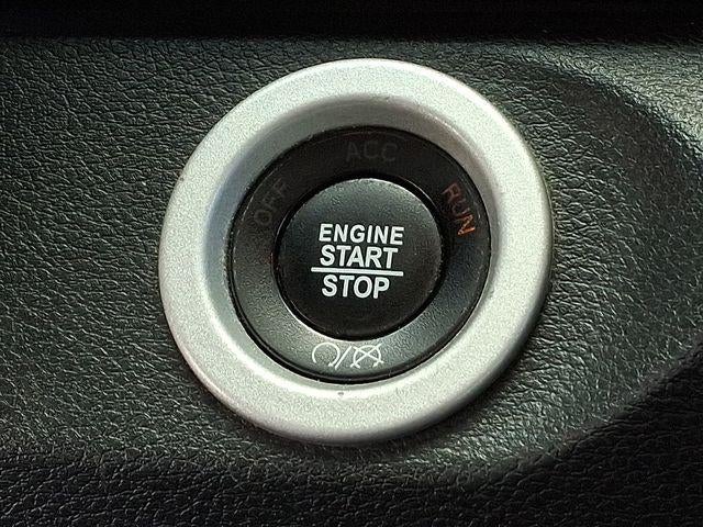 2017 RAM 1500 Rebel Crew Cab 4x4 5'7" Box