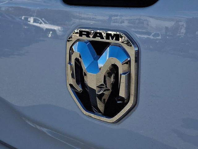 2023 RAM 1500 Big Horn Quad Cab 4x4 6'4" Box