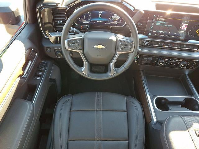 2025 Chevrolet Silverado 3500 HD High Country