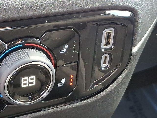 2022 Chevrolet Silverado 1500 LT (2FL)