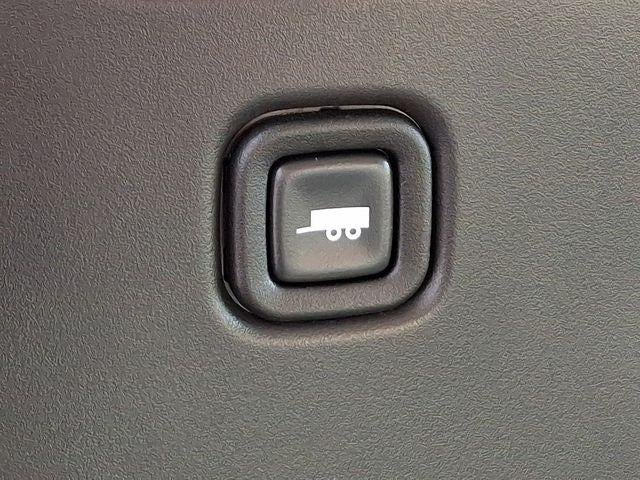 2025 Chevrolet Express Cargo 2500 Base