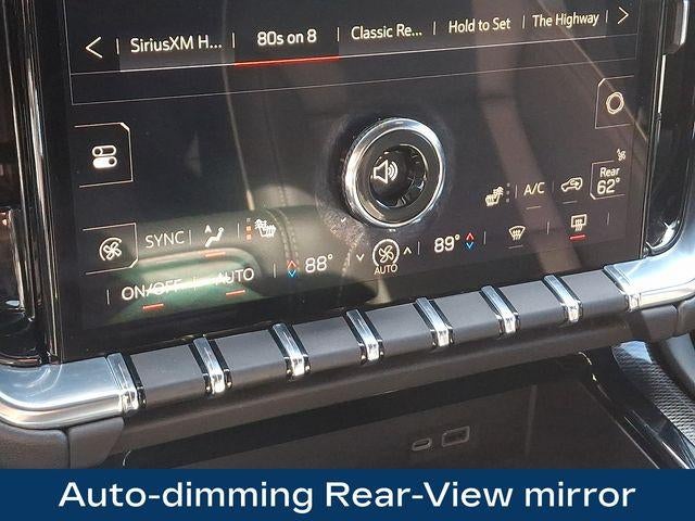 2025 GMC Yukon Elevation