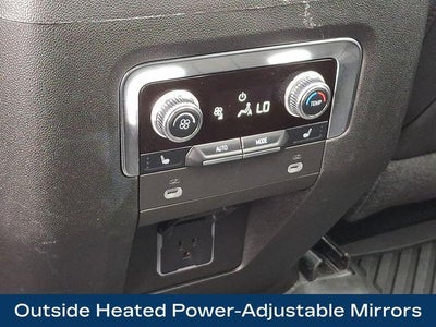 2024 GMC Yukon XL SLT