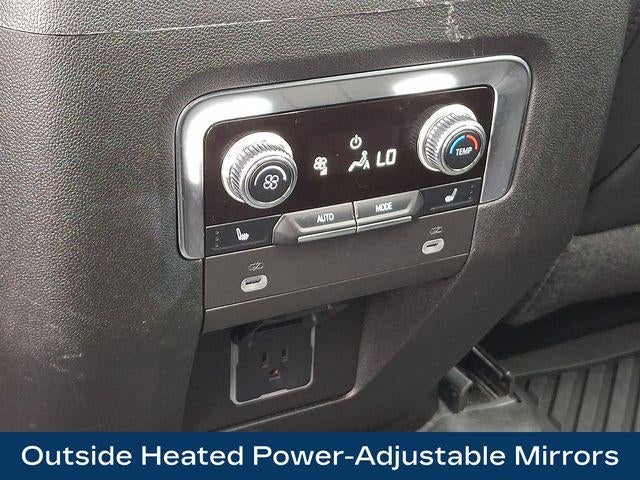 2024 GMC Yukon XL SLT