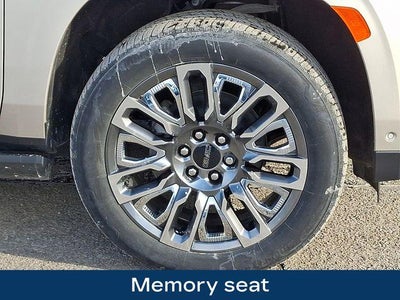 2023 GMC Yukon XL Denali Ultimate