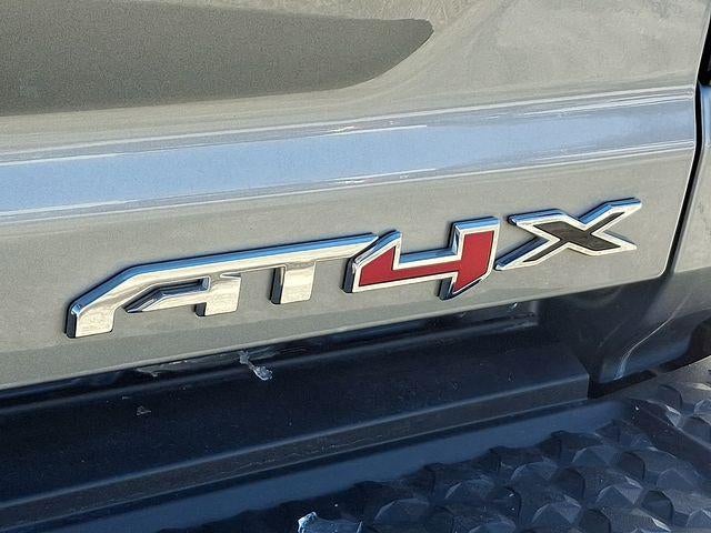 2023 GMC Canyon AT4X