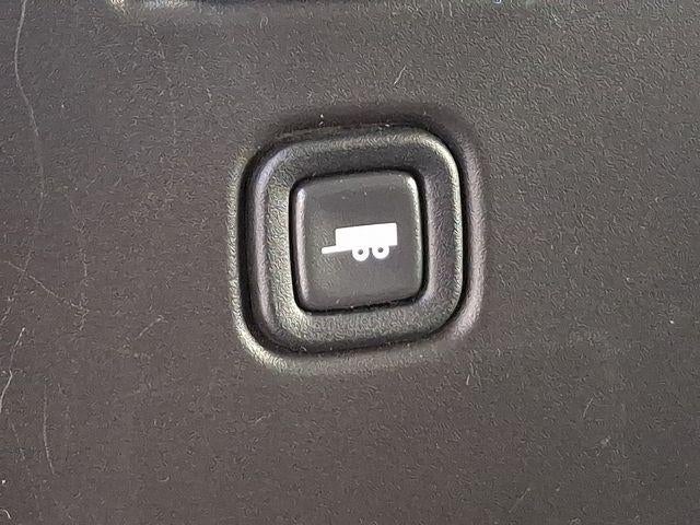 2023 GMC Savana Cargo 2500 Base