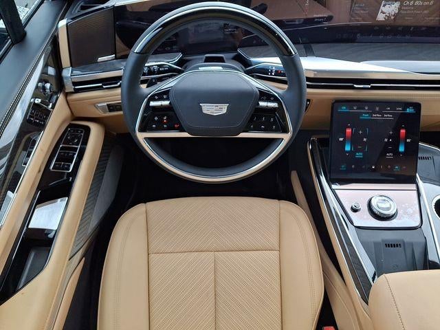 2025 Cadillac ESCALADE IQ Luxury 2