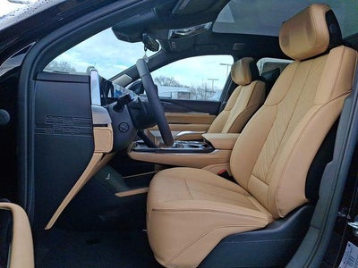 2025 Cadillac ESCALADE IQ Luxury 2