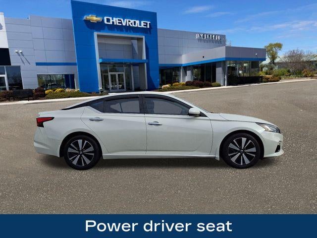 2020 Nissan Altima SL FWD