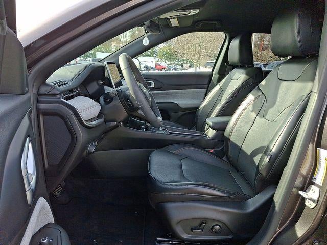 2023 Jeep Compass Latitude Lux FWD