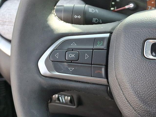 2023 Jeep Compass Latitude Lux FWD