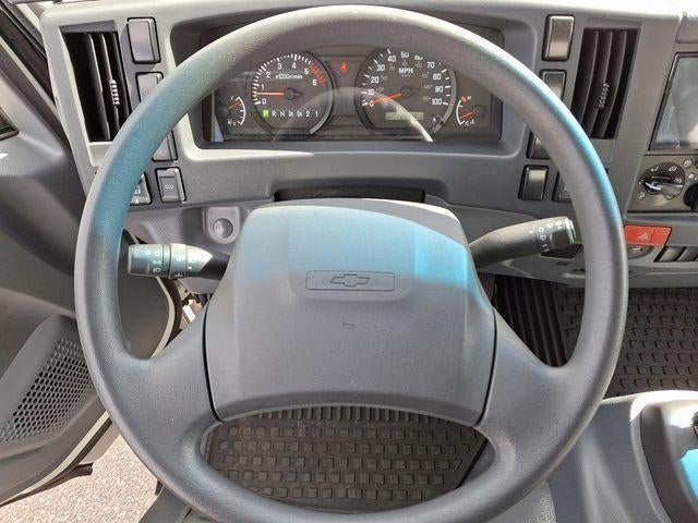 2022 Chevrolet Low Cab Forward 4500 2WD Reg Cab 132.5"