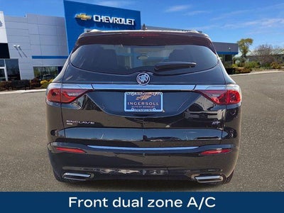 2023 Buick Enclave Essence
